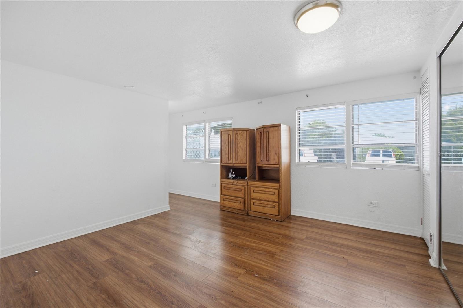 4722 AUTUMN PALM DR — photo 13