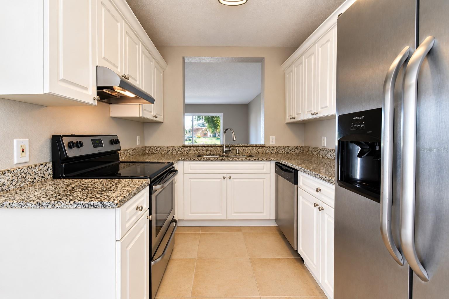 13741 JUNIPER BLOSSOM DR — photo 9
