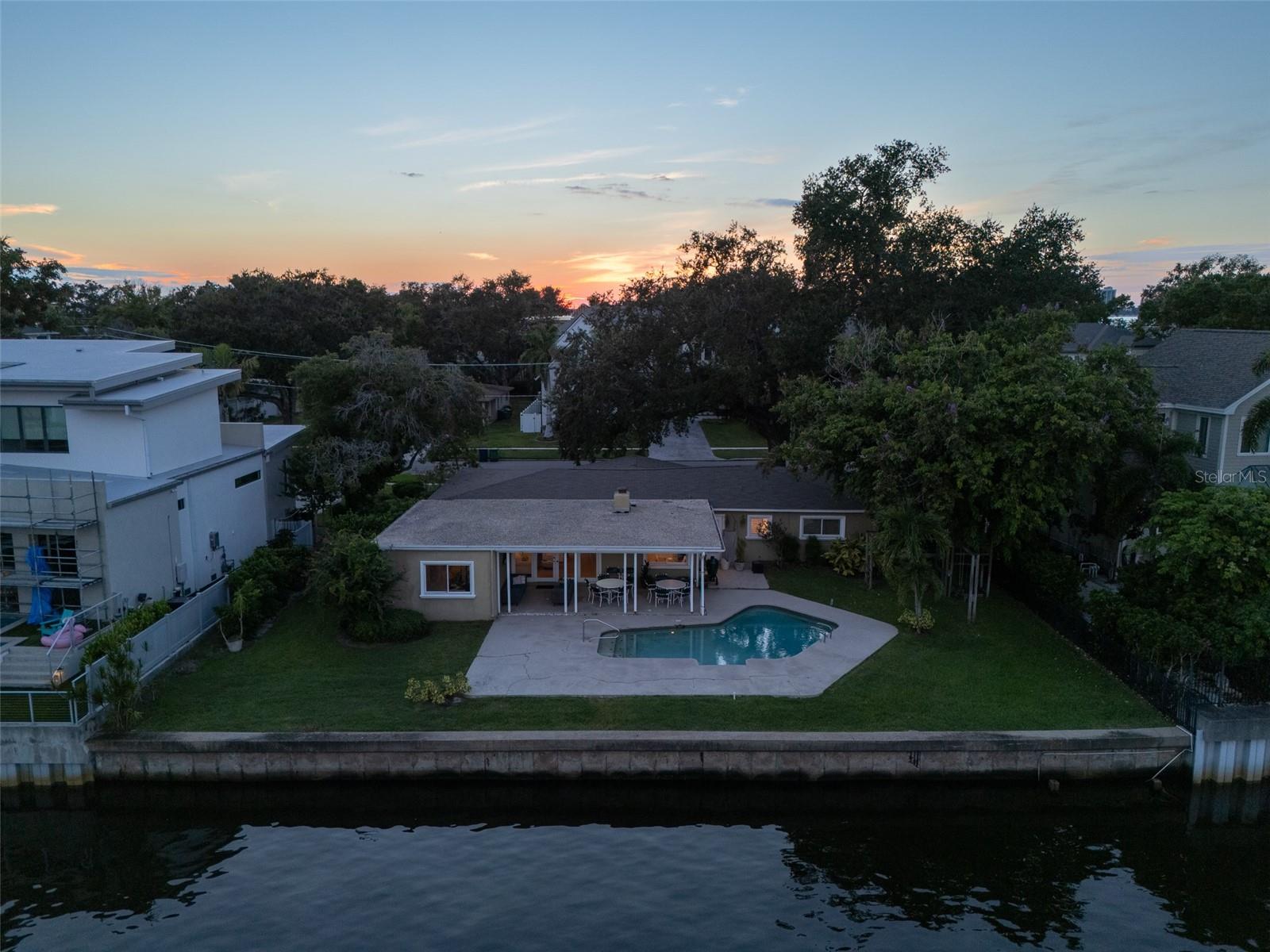 628 RIVIERA DR — photo 55