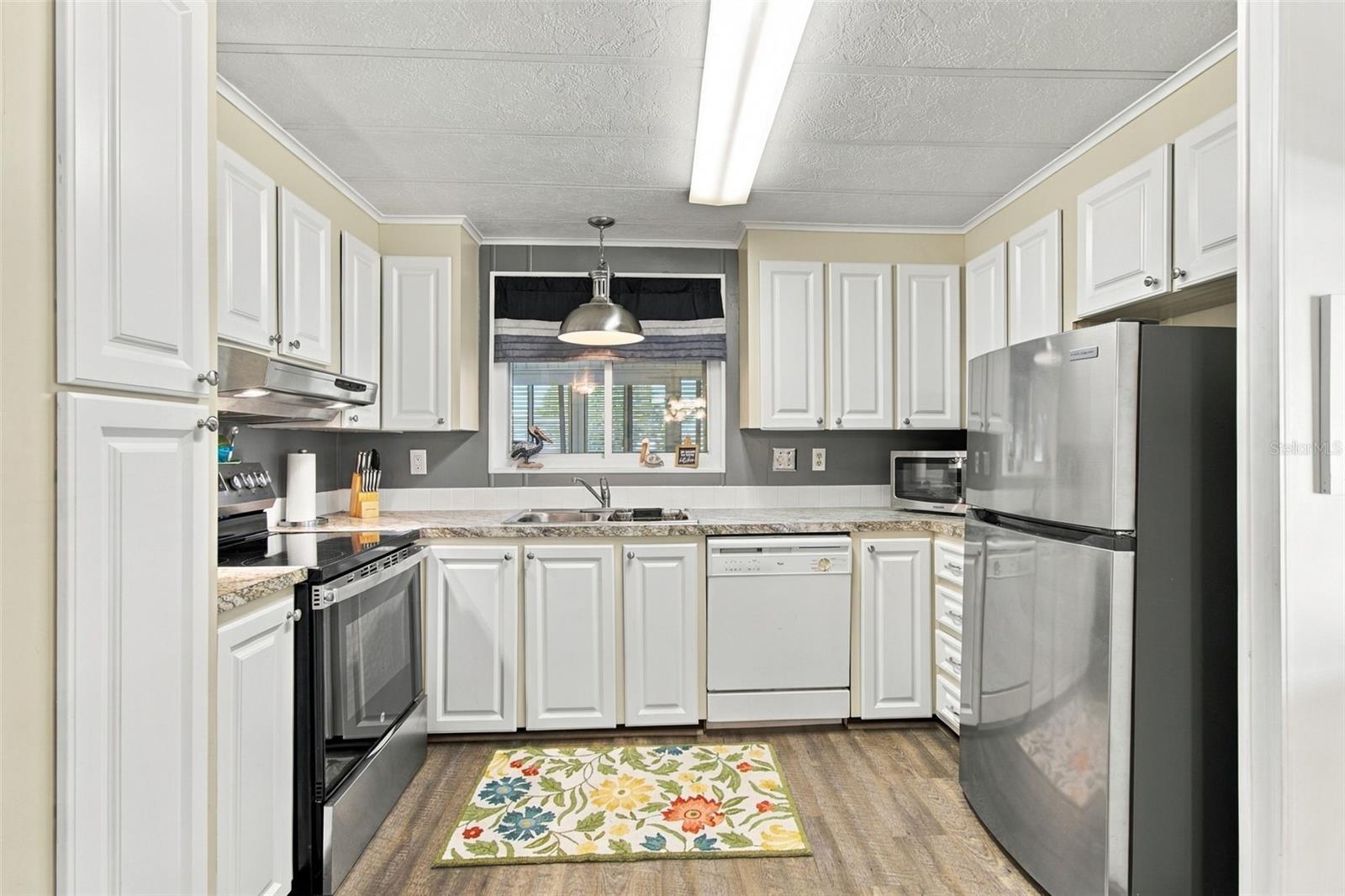 12501 ULMERTON RD #208 — photo 21
