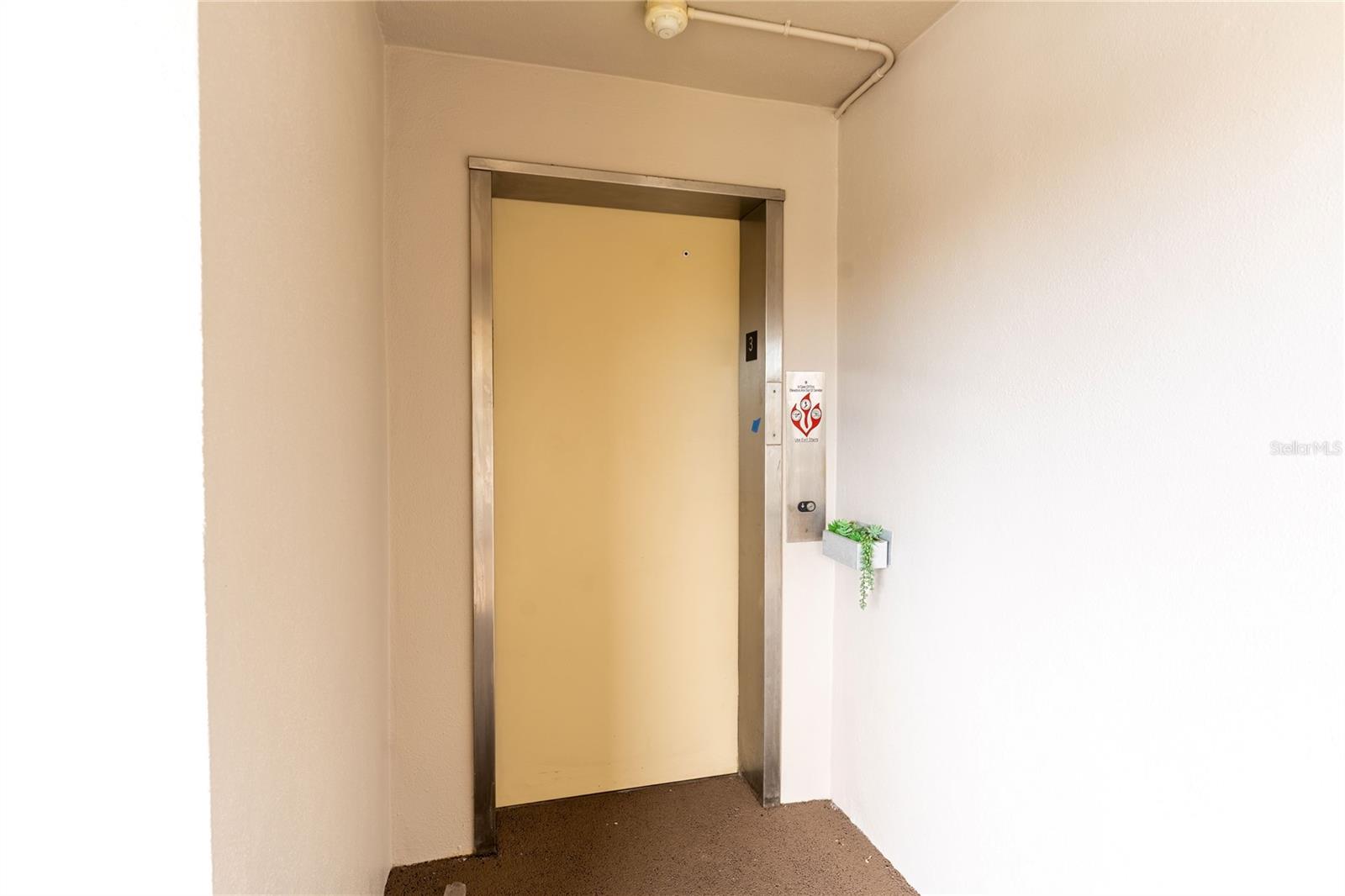 868 BAYWAY BLVD #304 — photo 4
