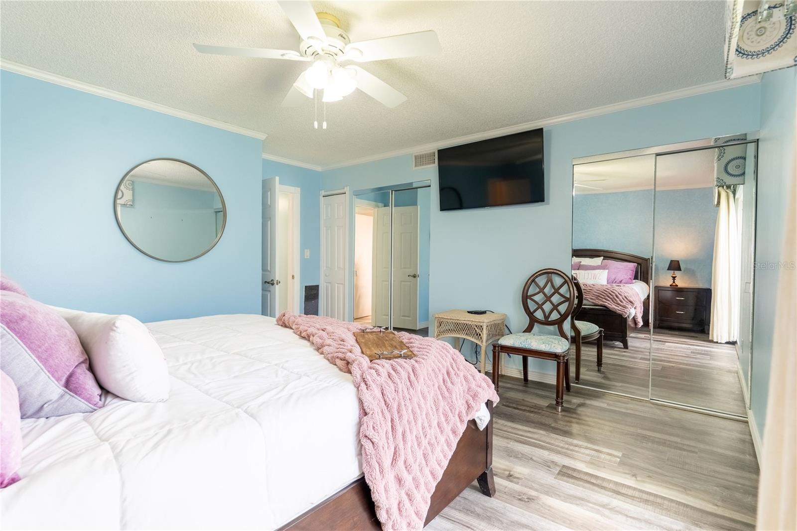 868 BAYWAY BLVD #304 — photo 19