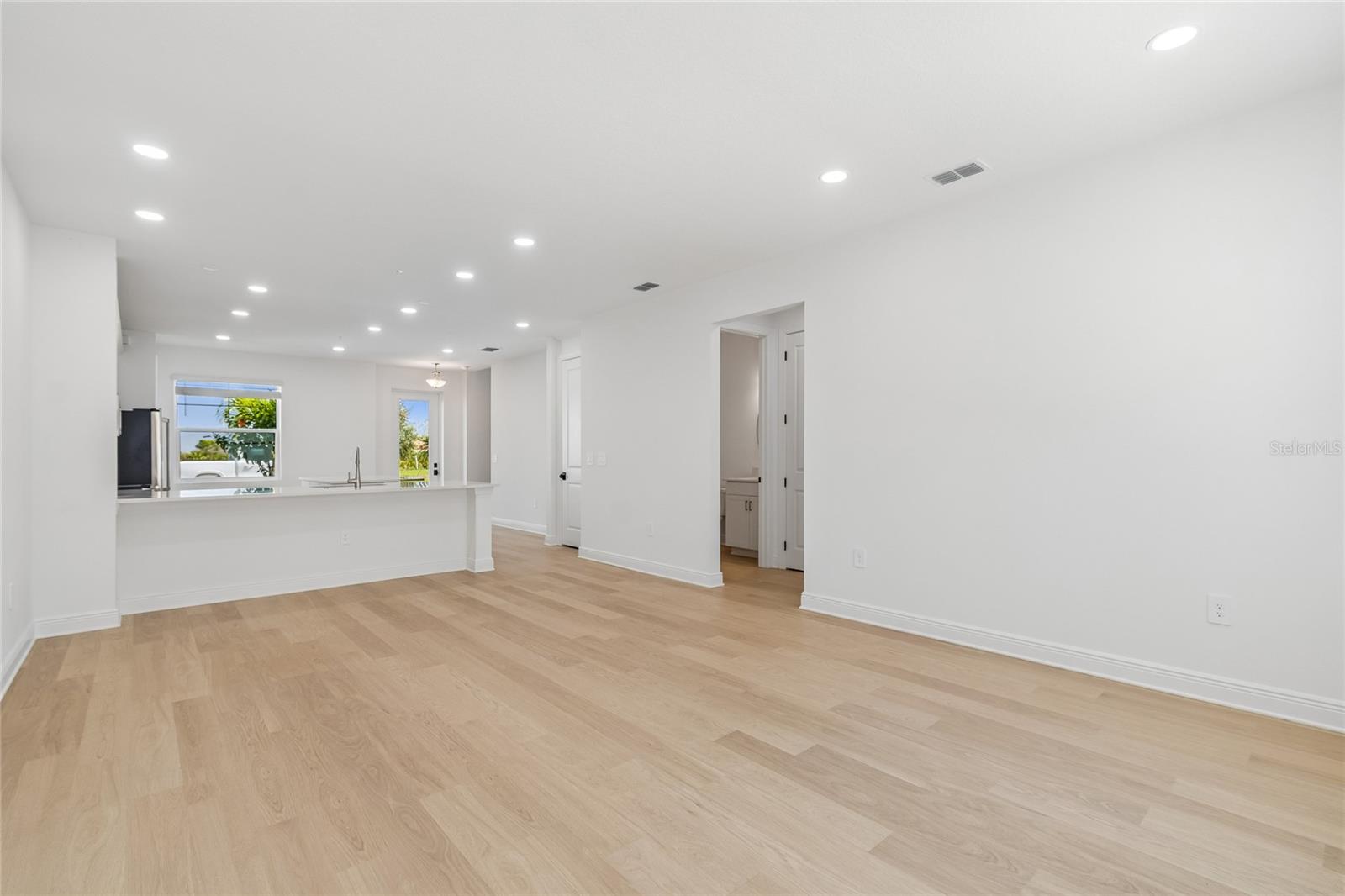 17906 BROADLEAF LOOP — photo 7