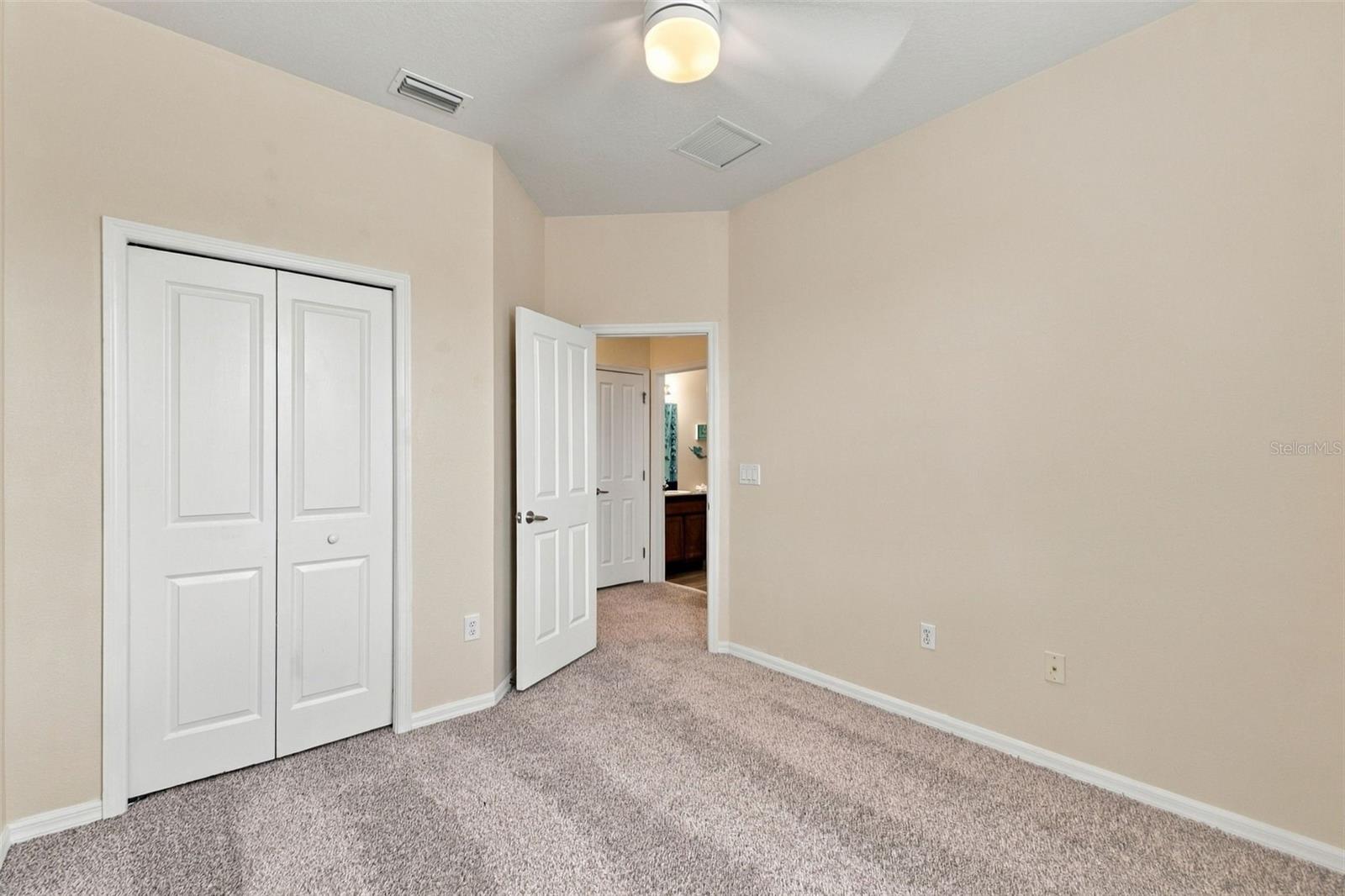 10645 MARSHA DR — photo 19