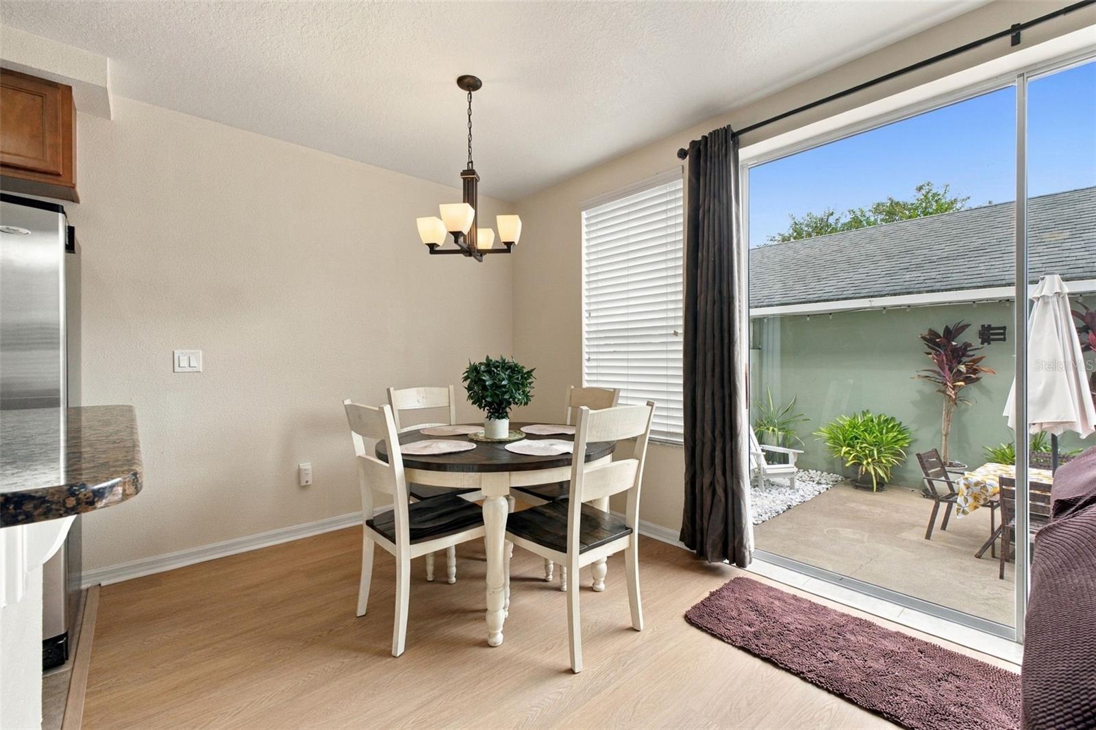 10645 MARSHA DR — photo 9