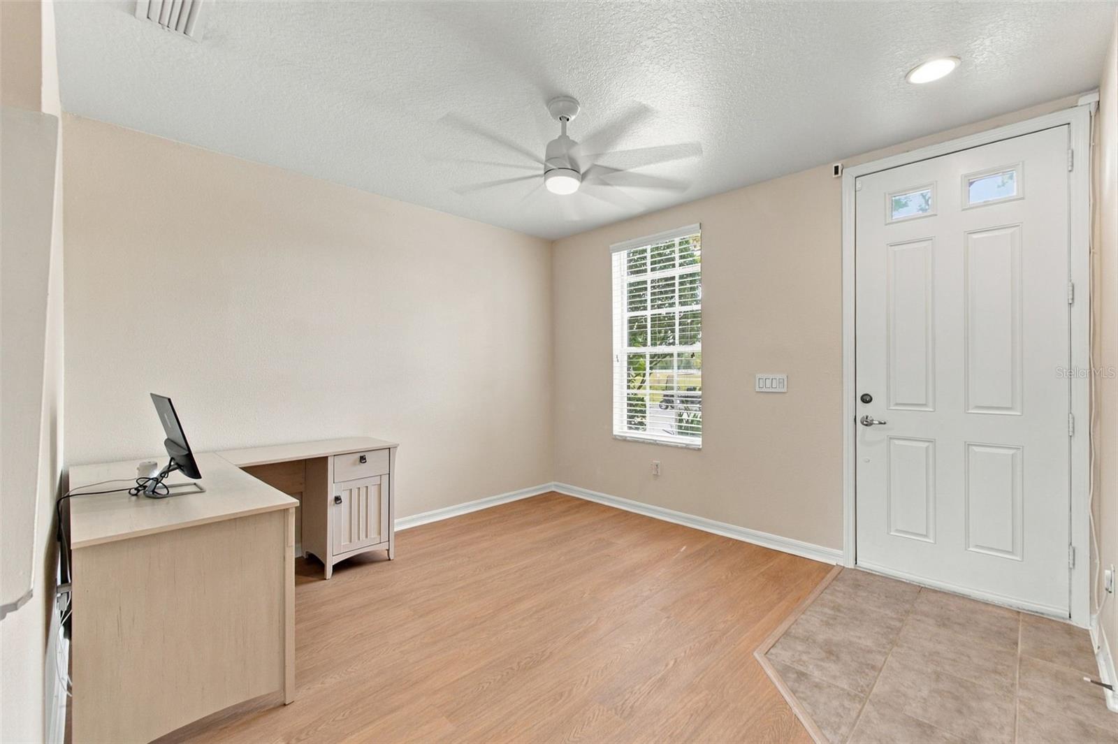 10645 MARSHA DR — photo 10