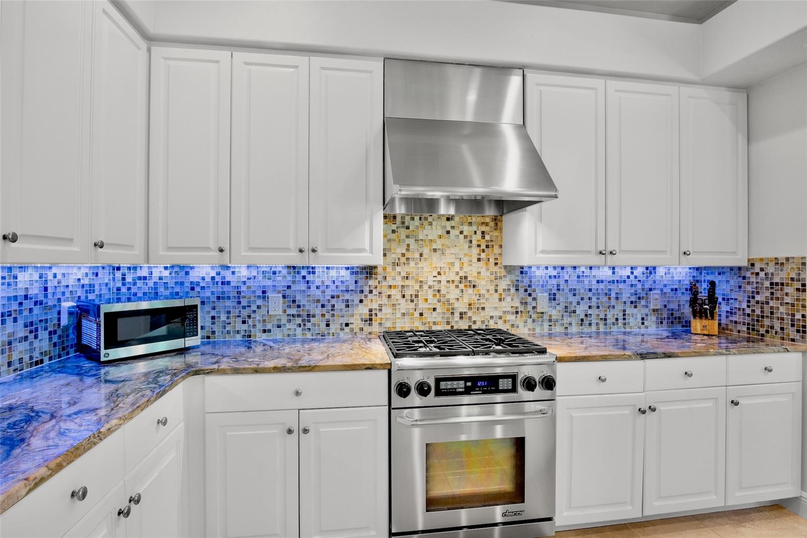 4804 BENCHMARK CT — photo 18
