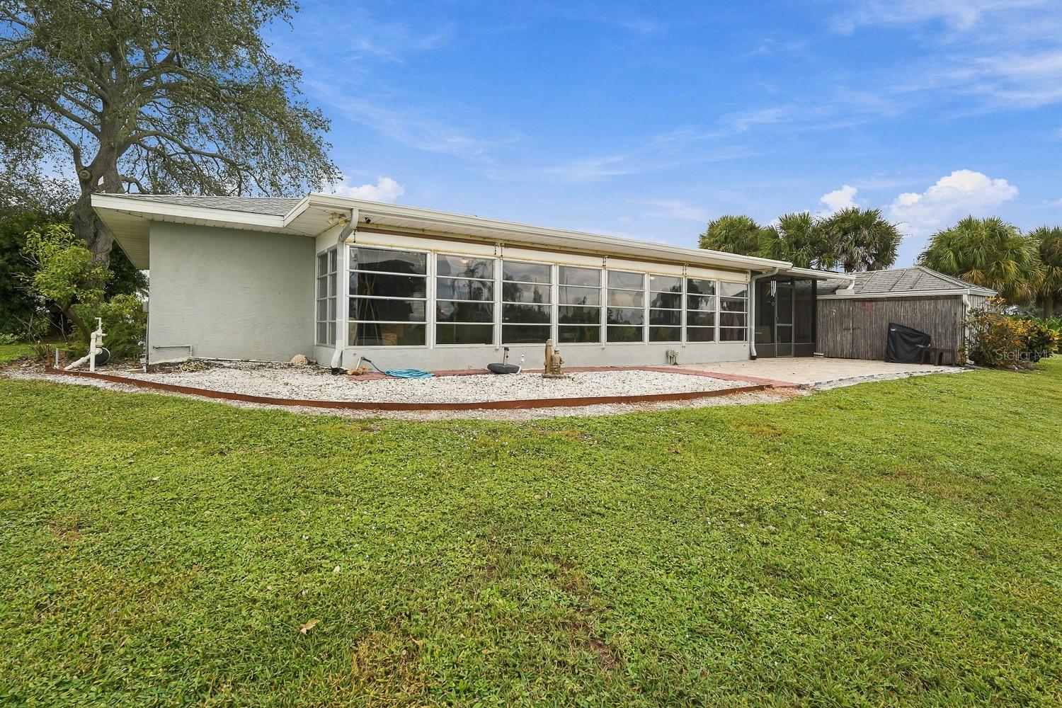 2331 SANDLEWOOD DR — photo 21