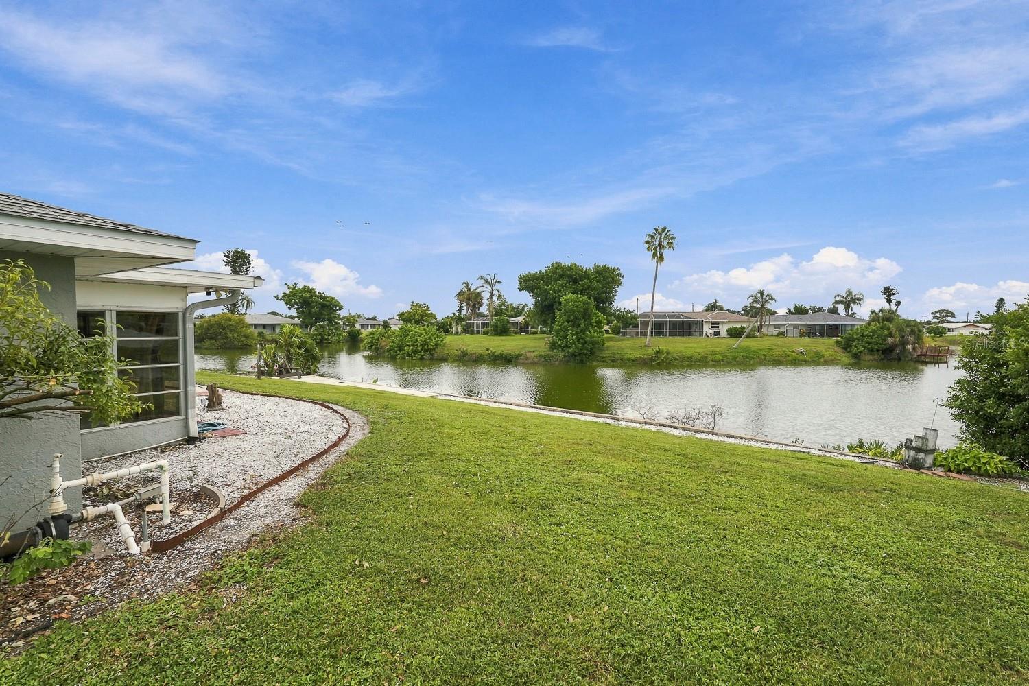 2331 SANDLEWOOD DR — photo 25
