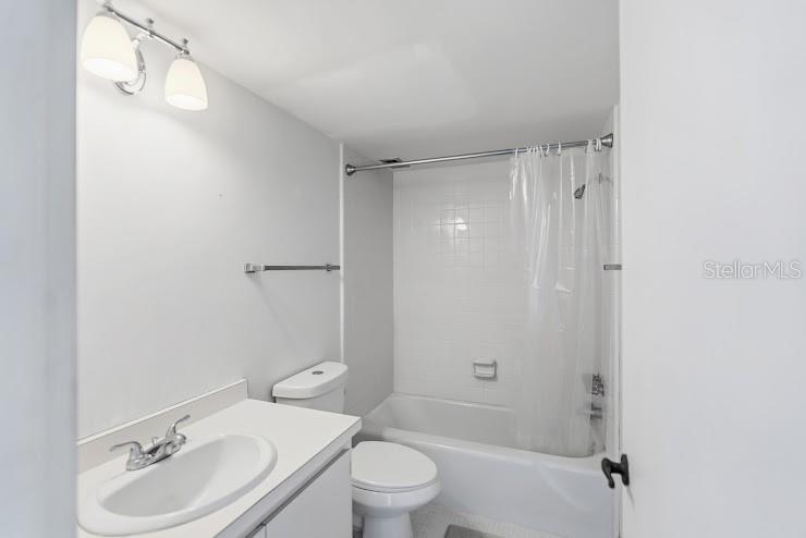 4485 GULF OF MEXICO DR #402 — photo 32