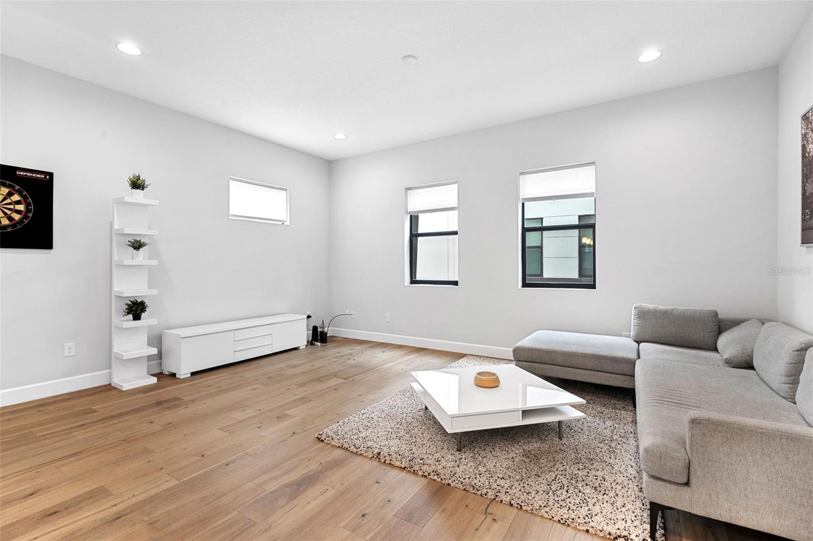 1332 W GRAY ST #9 — photo 10