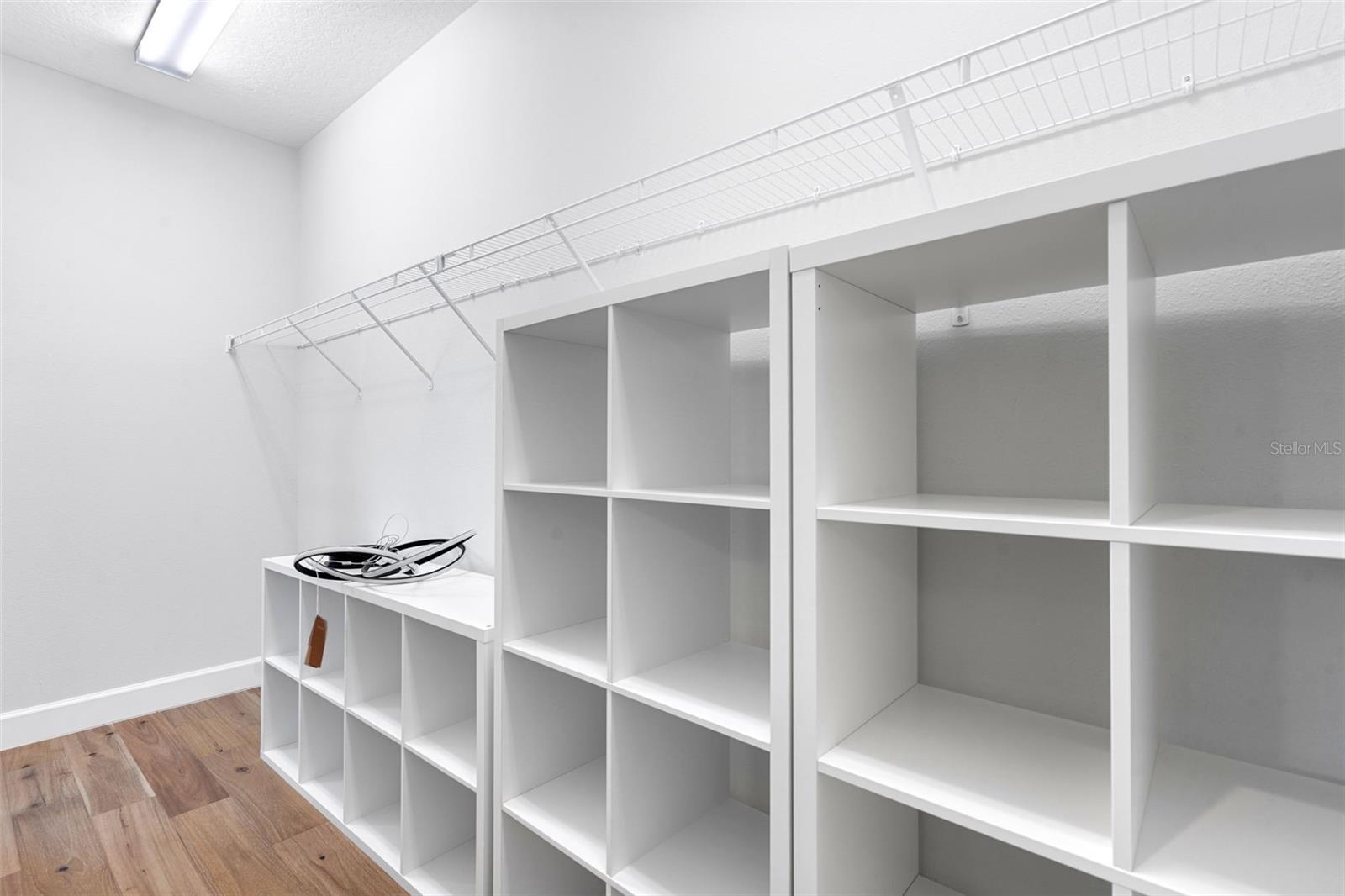1332 W GRAY ST #9 — photo 20