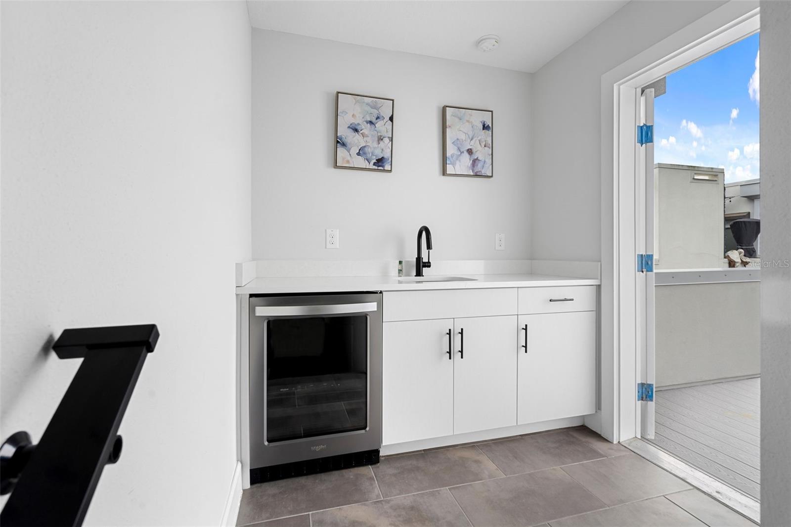 1332 W GRAY ST #9 — photo 26