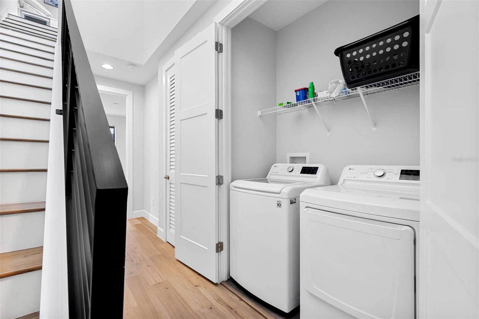 1332 W GRAY ST #9 — photo 21