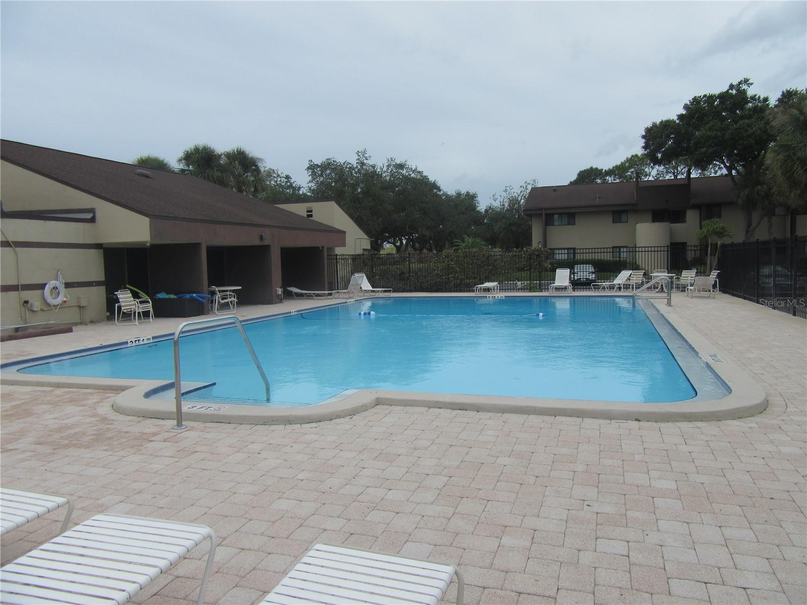 875 S VILLAGE DR N #101 — photo 33