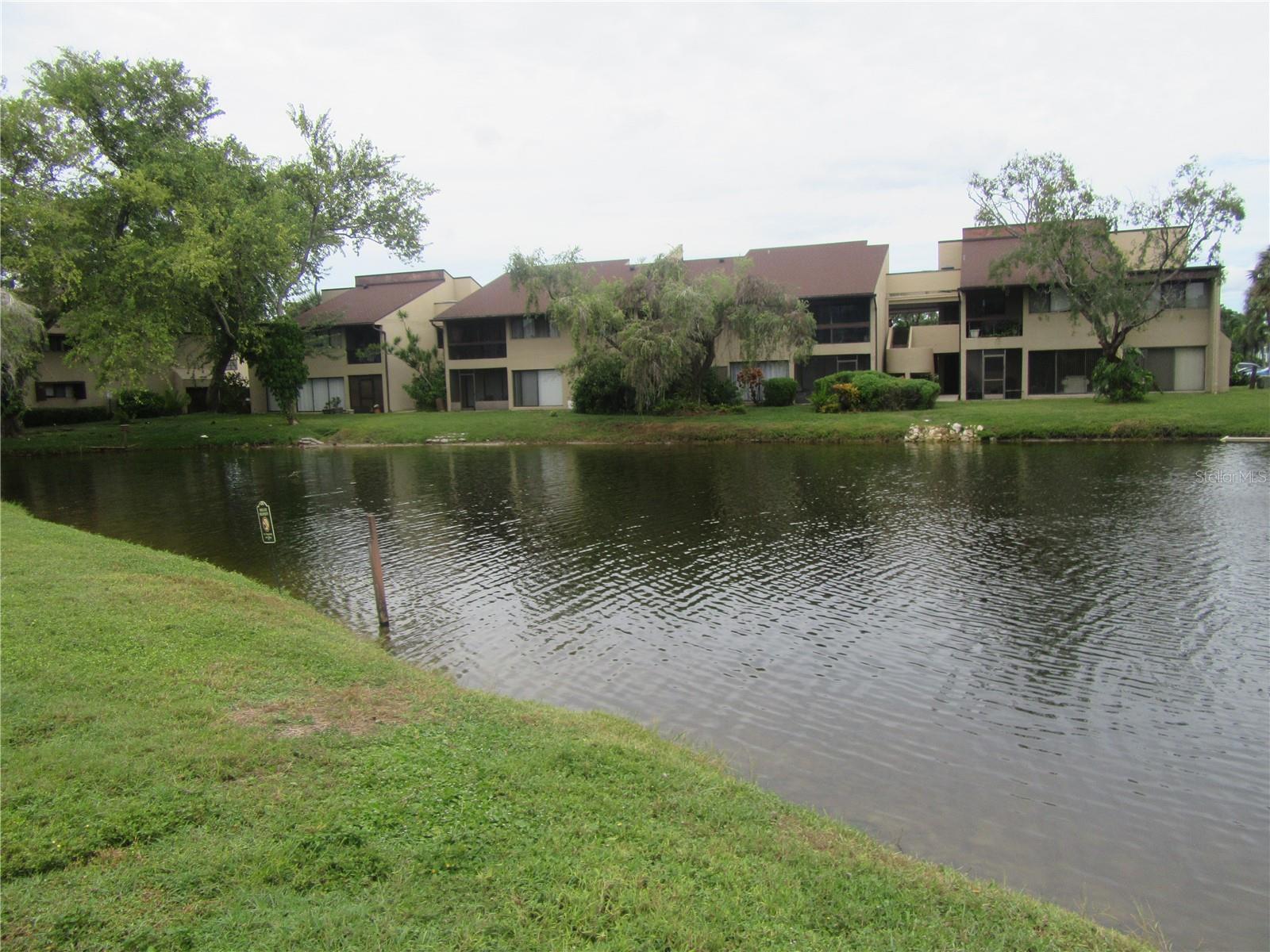 875 S VILLAGE DR N #101 — photo 4