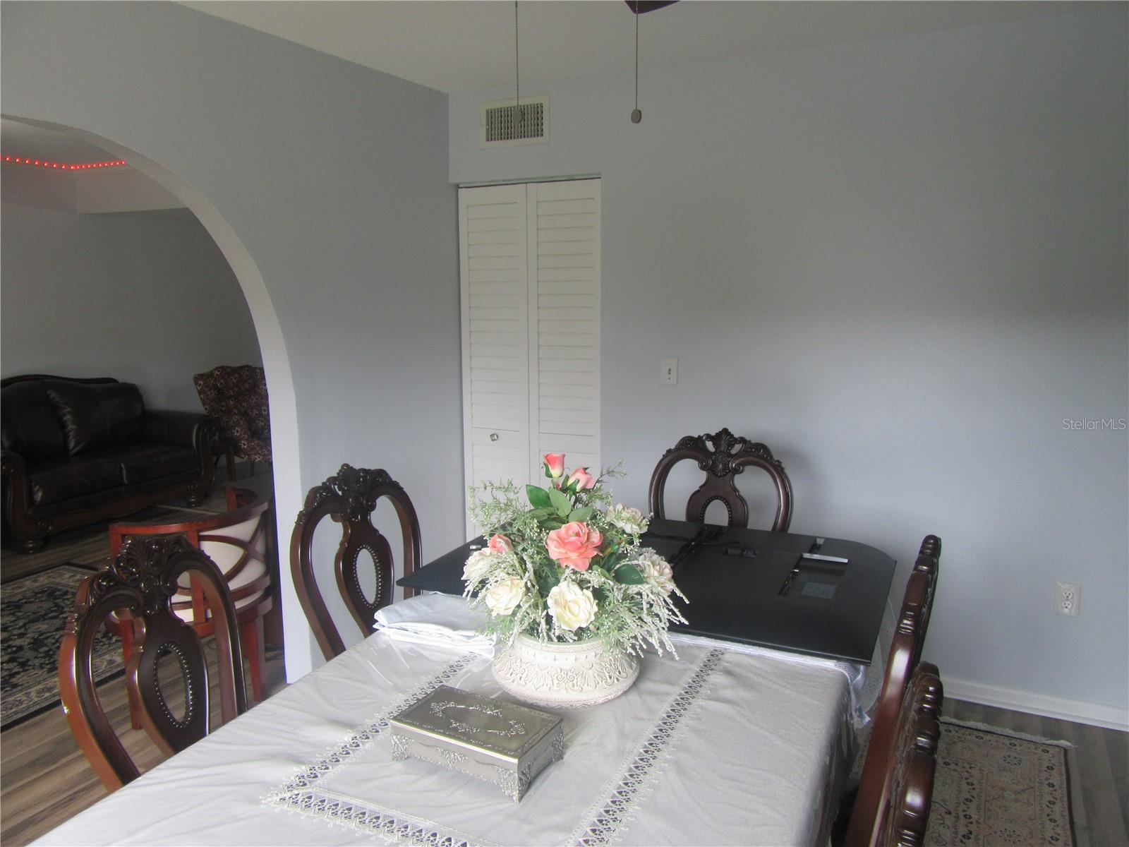 875 S VILLAGE DR N #101 — photo 17
