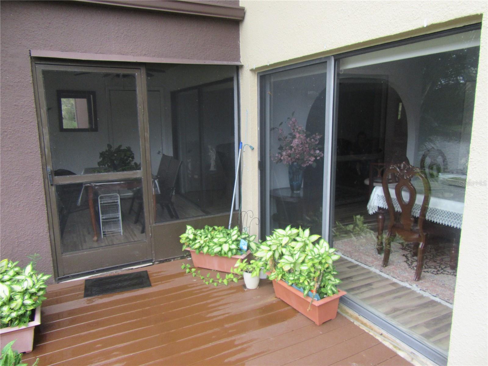 875 S VILLAGE DR N #101 — photo 29