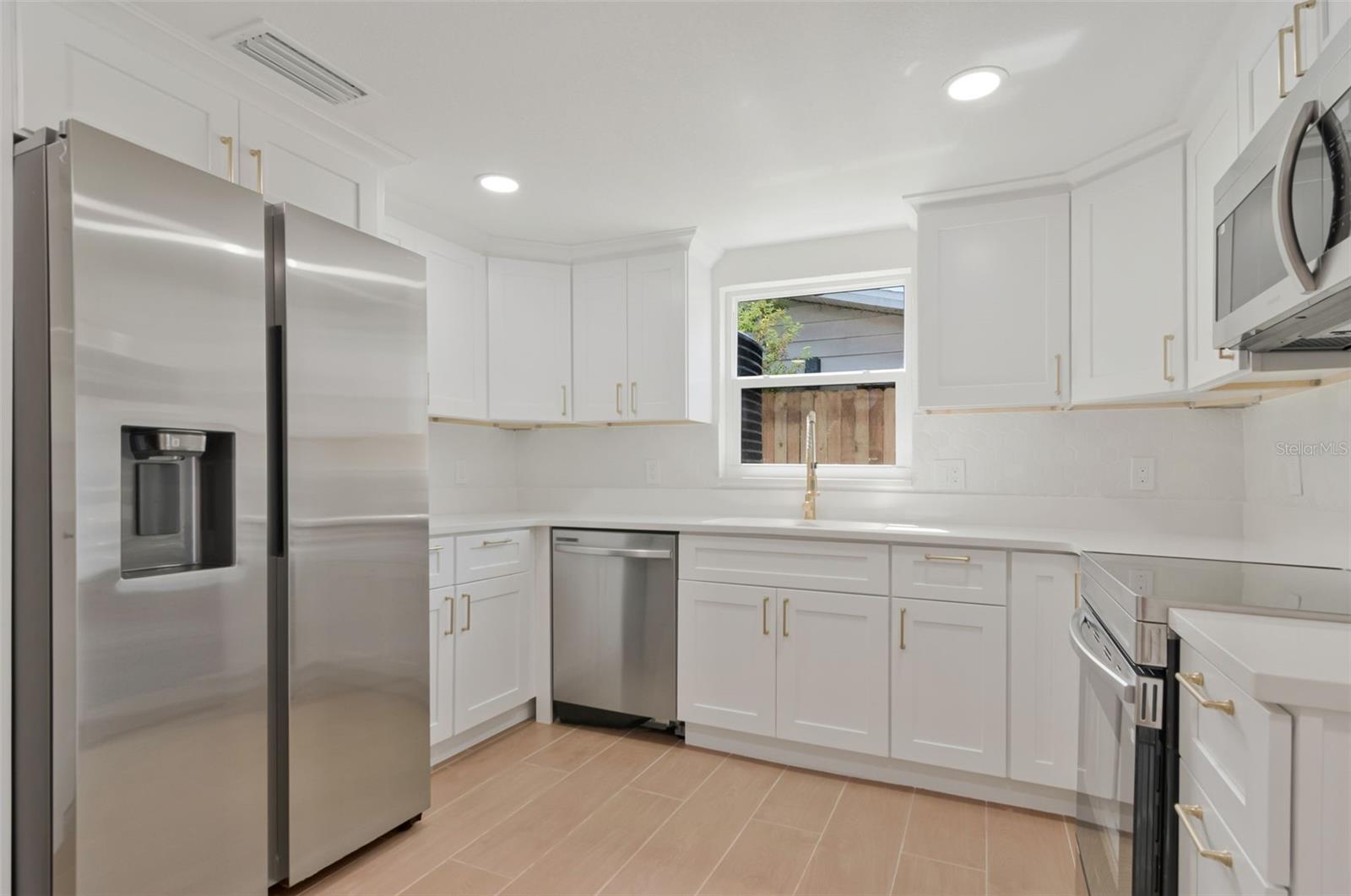 4539 NEEDLE PALM DR — photo 4