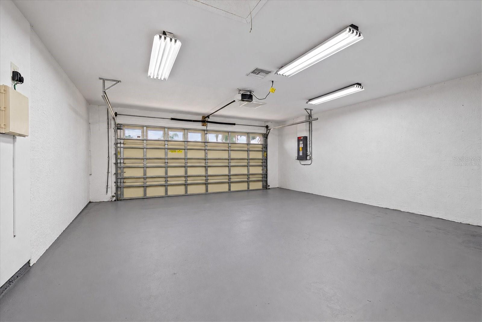4510 RICKOVER CT — photo 39
