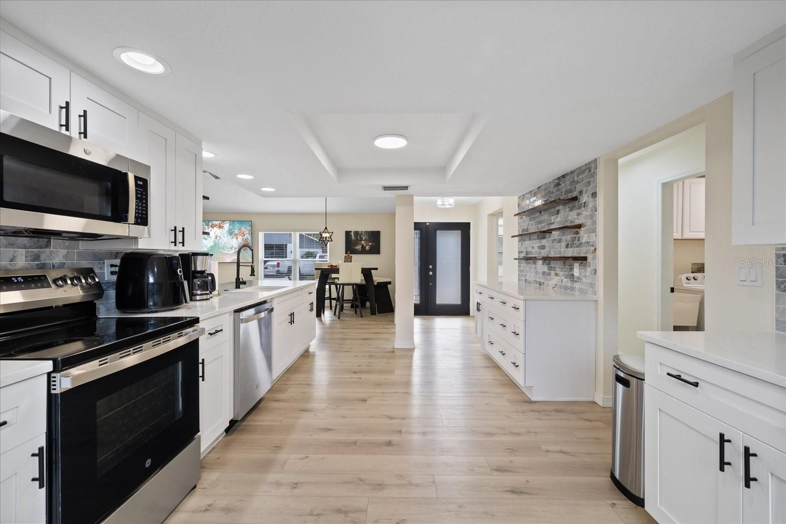 4510 RICKOVER CT — photo 3