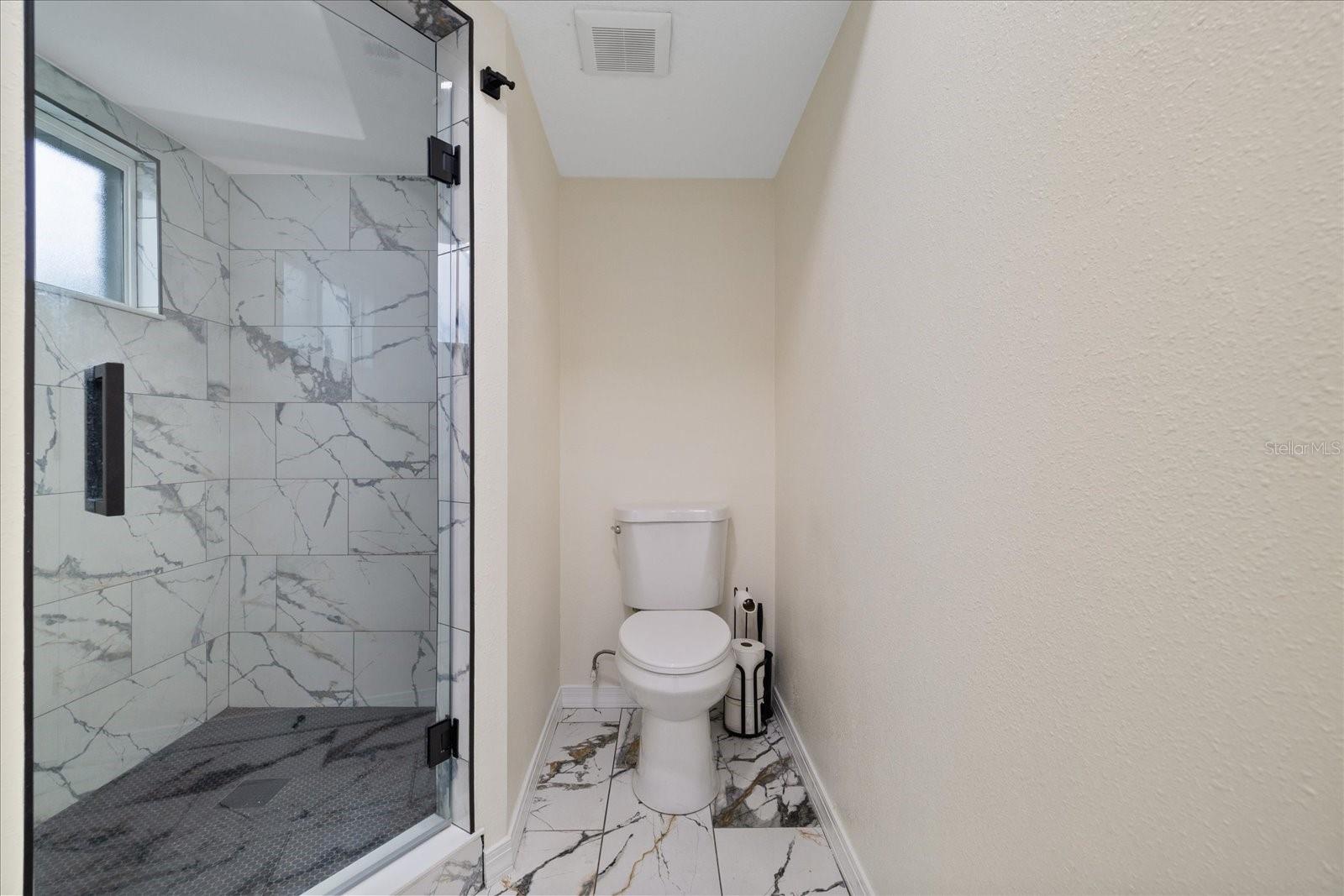 4510 RICKOVER CT — photo 35