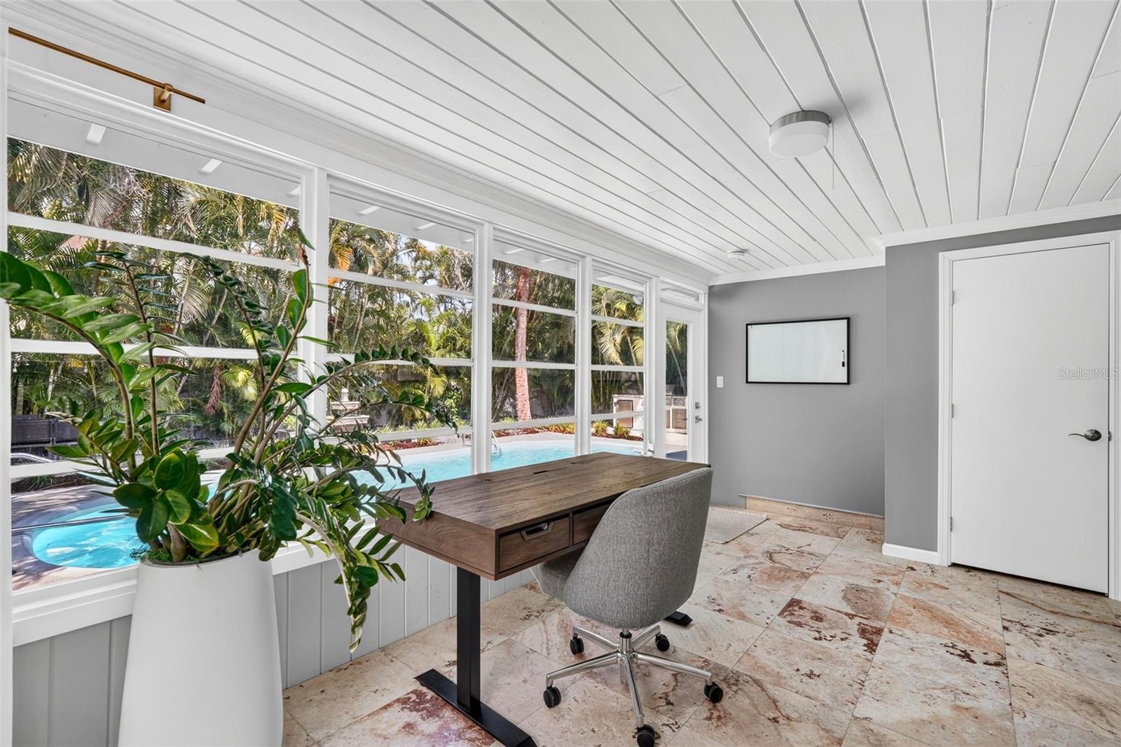 1965 HIBISCUS ST — photo 35