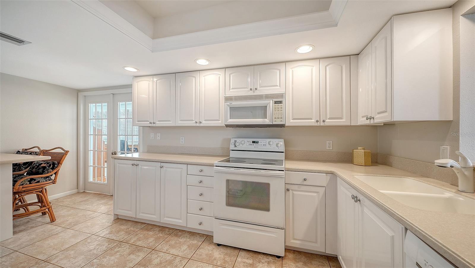 1445 GULF OF MEXICO DR #101 — photo 10