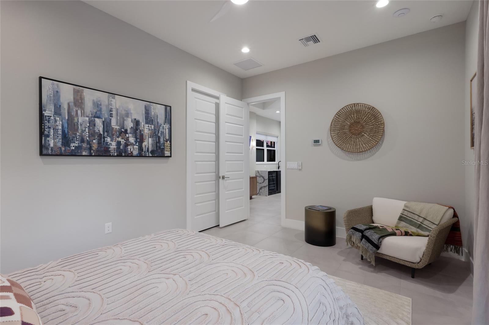 7050 TAMWORTH PKWY — photo 38