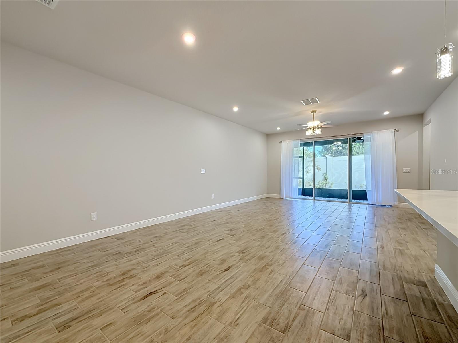 6076 GRAND SONATA AVE — photo 19