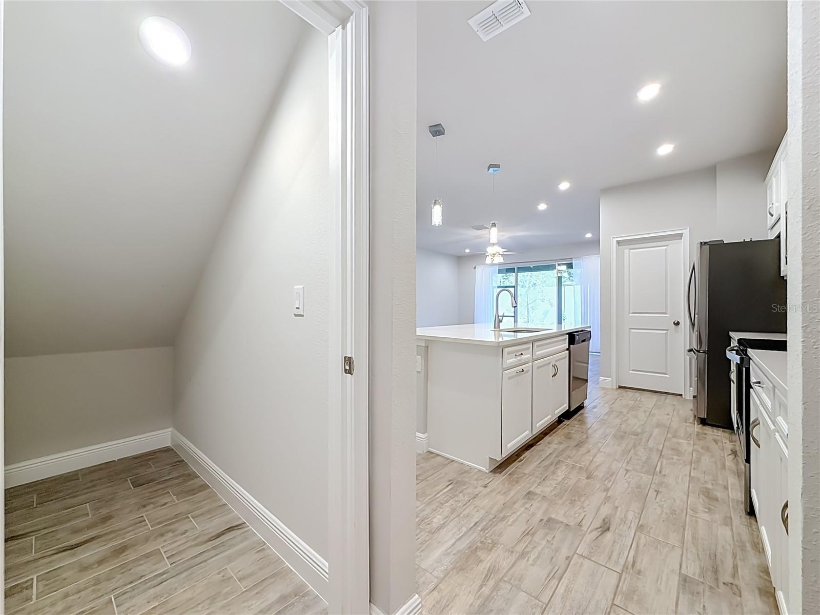 6076 GRAND SONATA AVE — photo 28