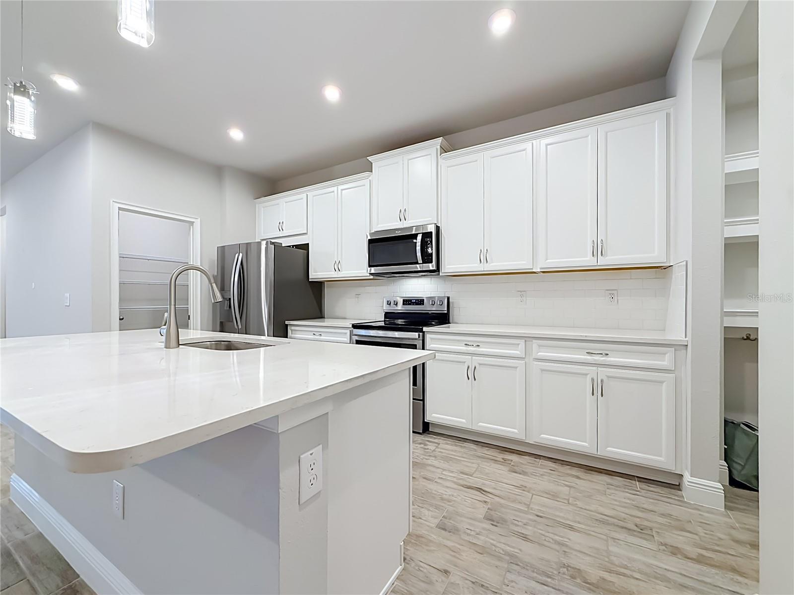 6076 GRAND SONATA AVE — photo 20