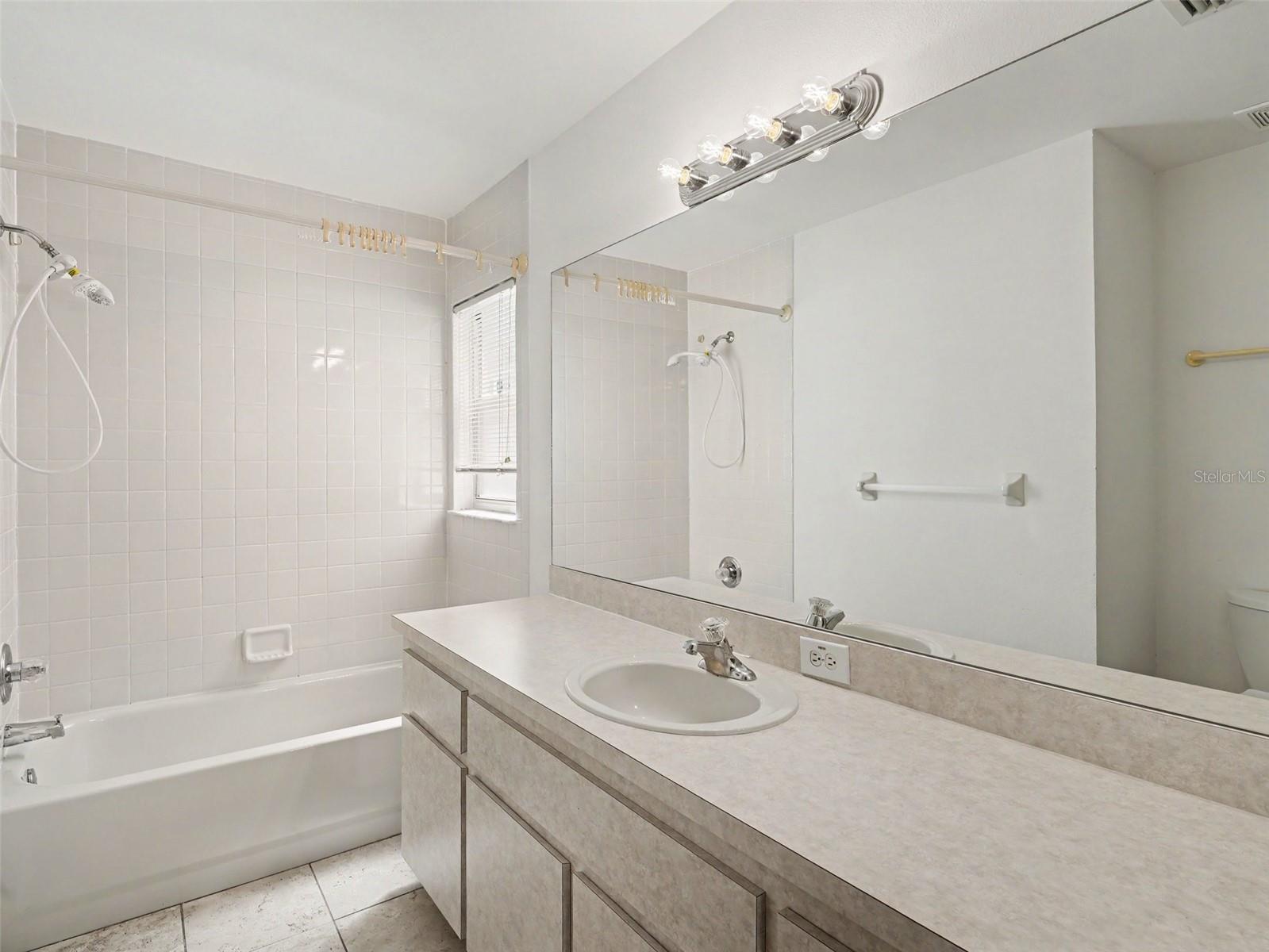 12659 LONGCREST DR — photo 18