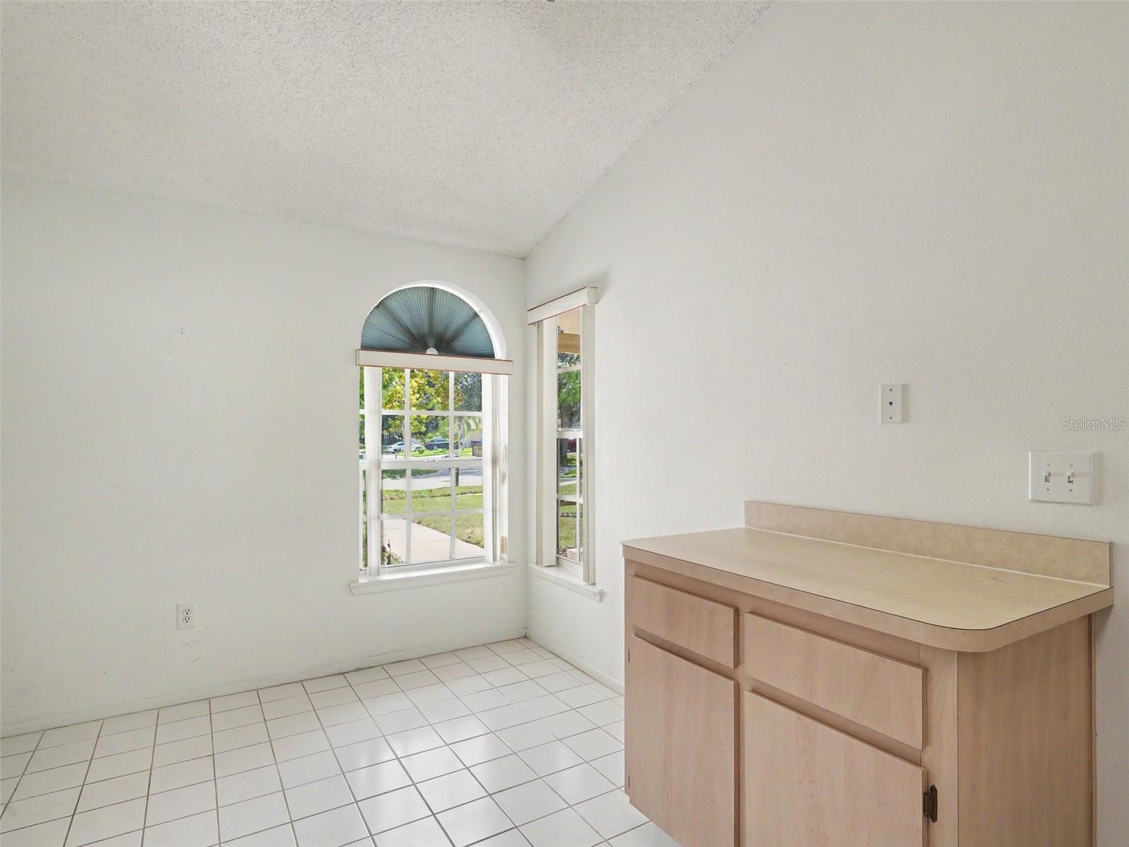 12659 LONGCREST DR — photo 14
