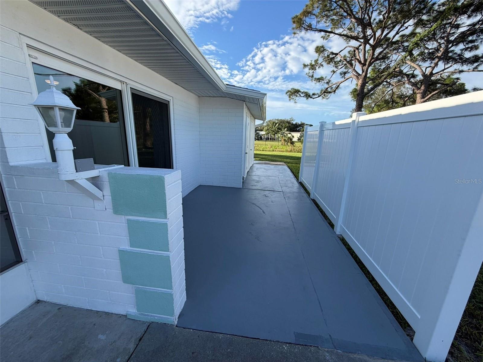5765 GALLATIN LN — photo 3