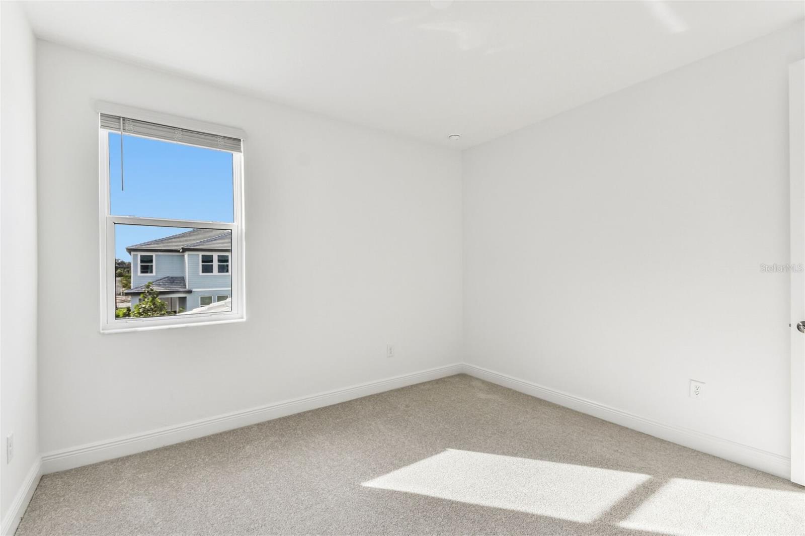 7575 SEAHAWK AVE — photo 27