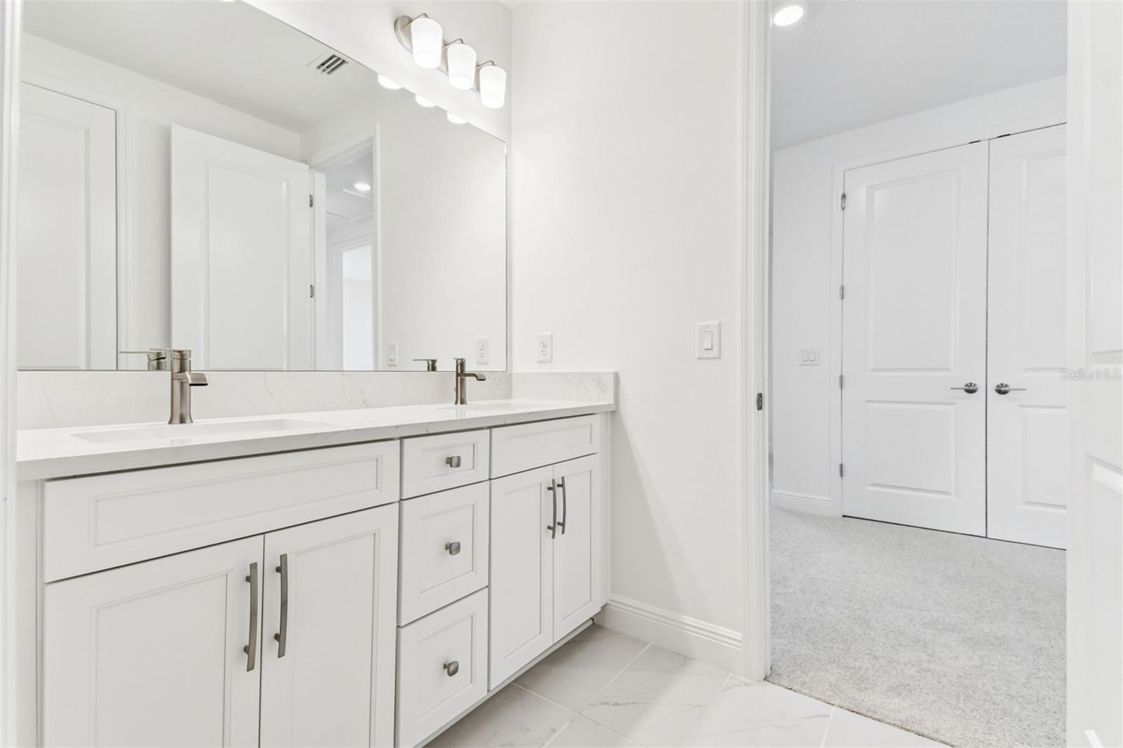 7575 SEAHAWK AVE — photo 30