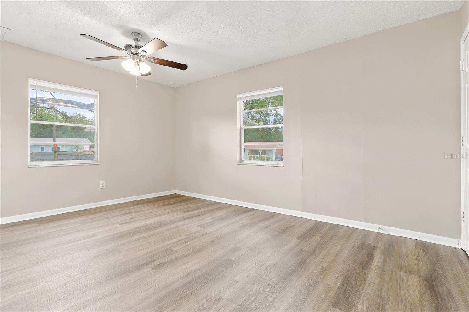 4218 EMPIRE PL — photo 11