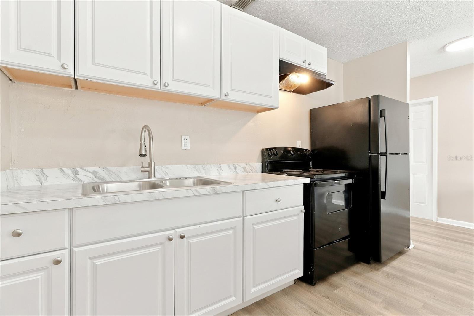4218 EMPIRE PL — photo 10
