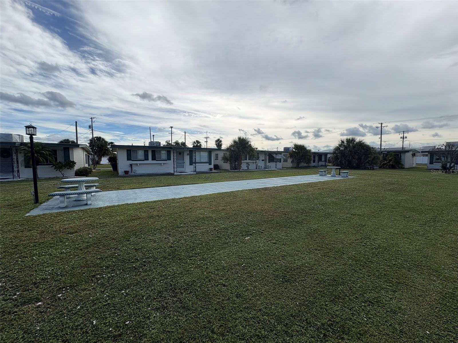 1516 COUNCIL DR — photo 17