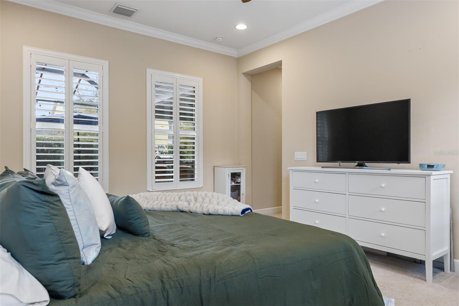 11143 WINTHROP LAKE DR — photo 16