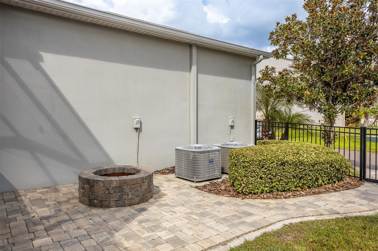 11143 WINTHROP LAKE DR — photo 41