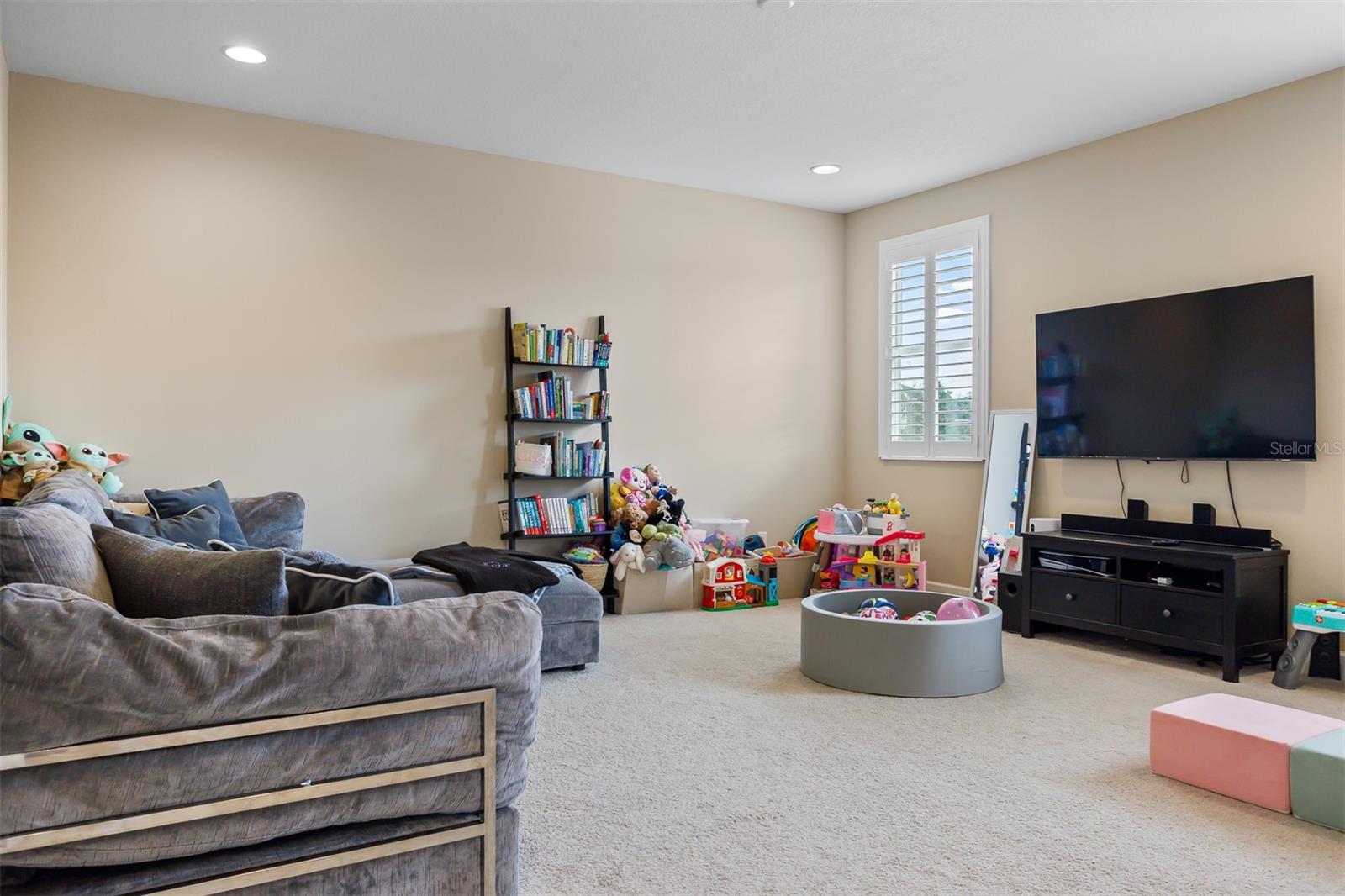 11143 WINTHROP LAKE DR — photo 24