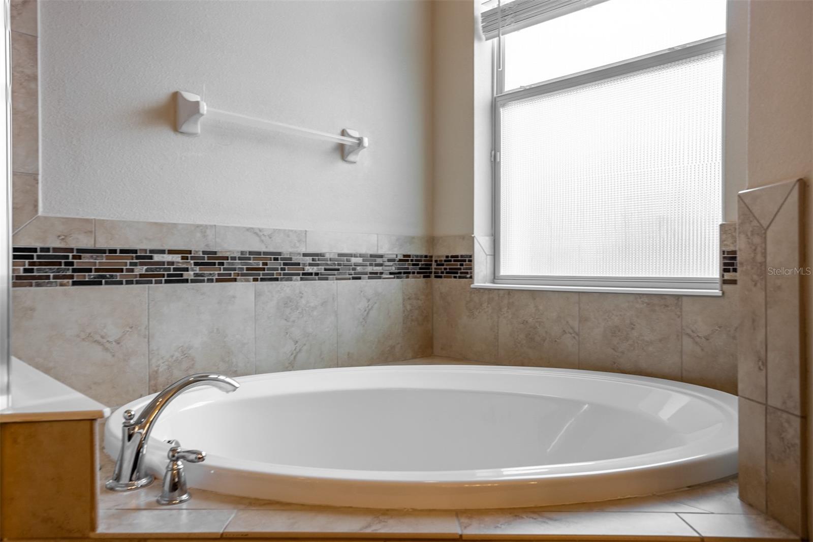11143 WINTHROP LAKE DR — photo 19