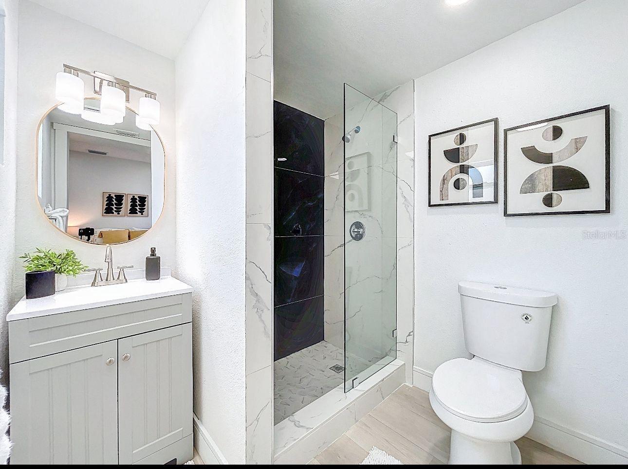 2711 W CORDELIA ST — photo 15