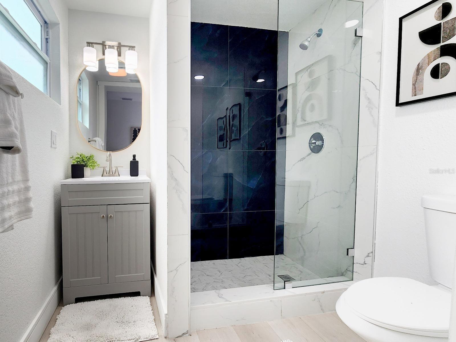 2711 W CORDELIA ST — photo 13