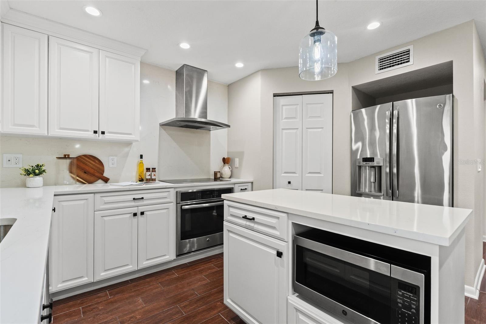 4035 N RIVER VIEW AVE — photo 10