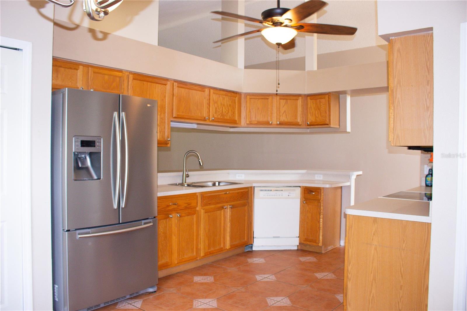 13753 BRYNDLEWOOD CT — photo 39