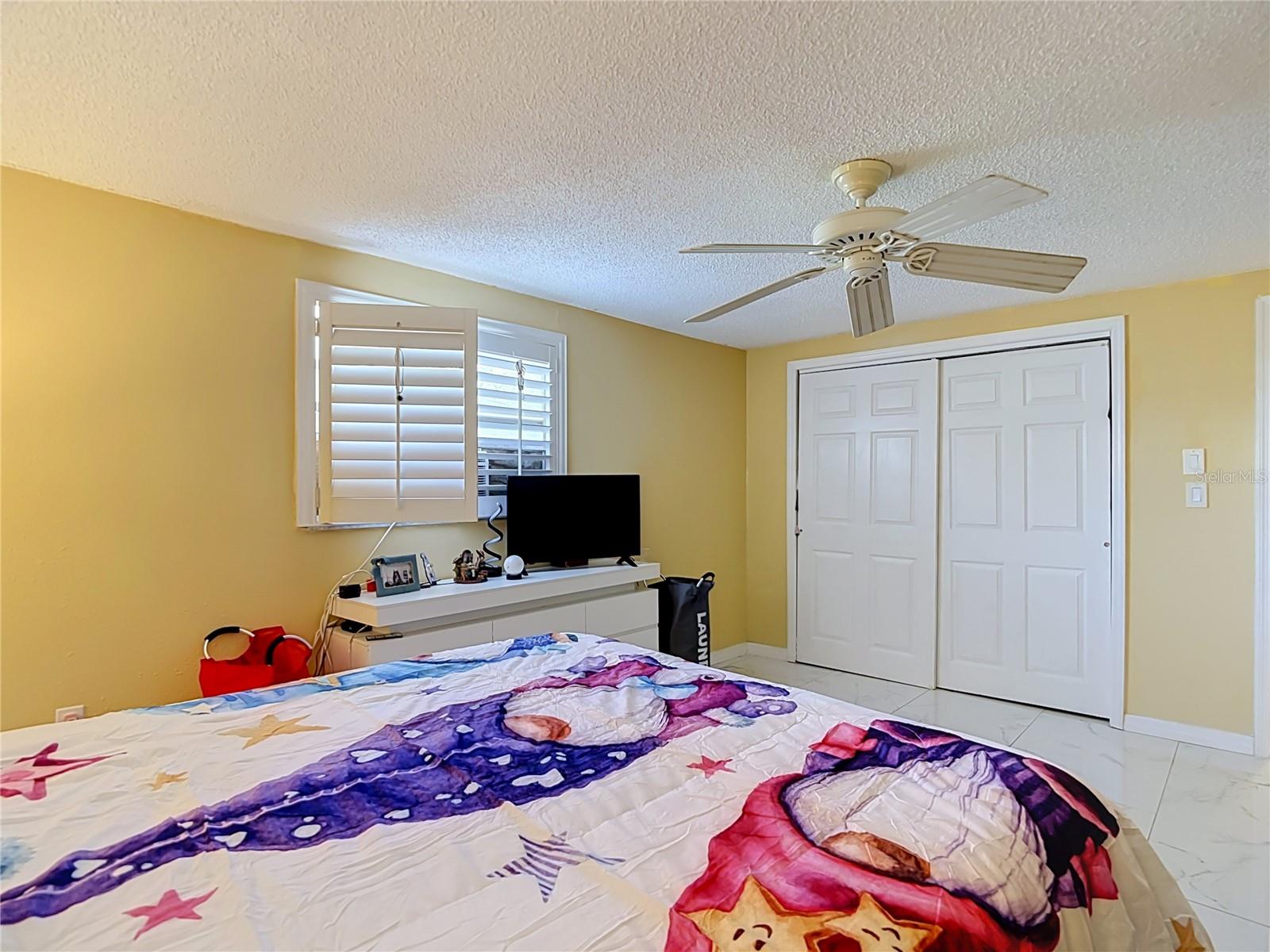13920 BARNARD AVE — photo 30