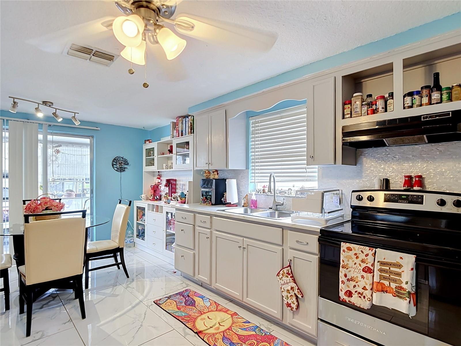 13920 BARNARD AVE — photo 22